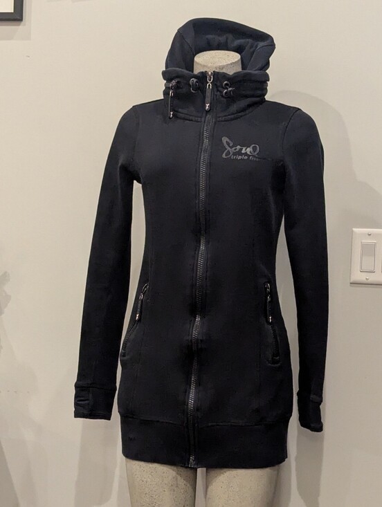 Triple Five Soul Tops - Y2K Triple Five Soul extra long black Woman's Longline Tunic Hoodie size Medium